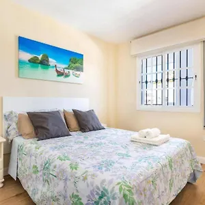https://carihuela-front-beach.es-andalucia.com